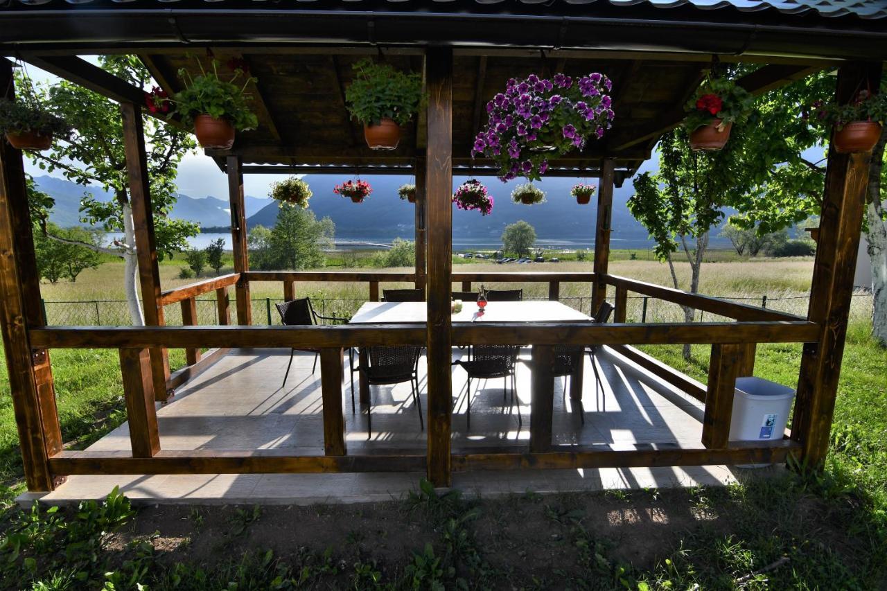 Guest House Blue Views Plav Bagian luar foto