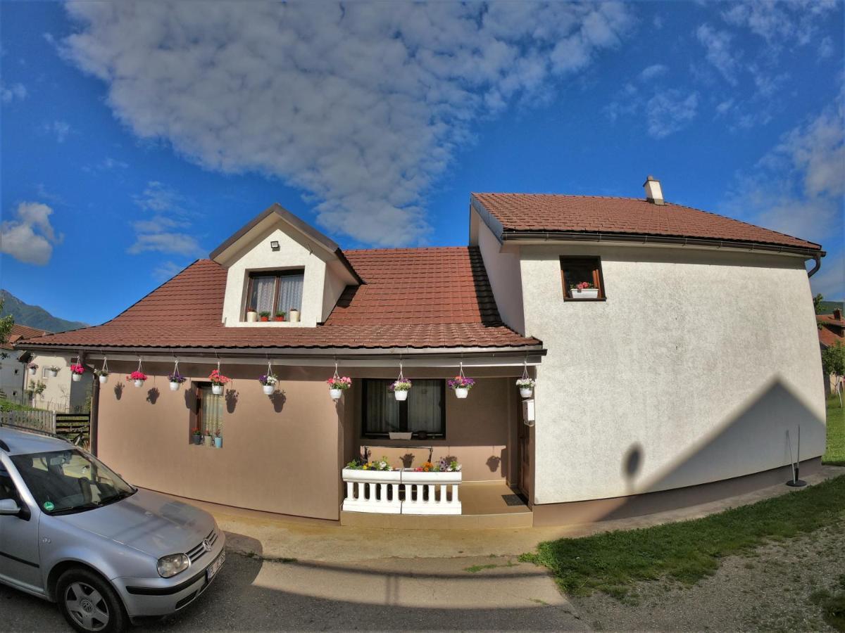 Guest House Blue Views Plav Bagian luar foto