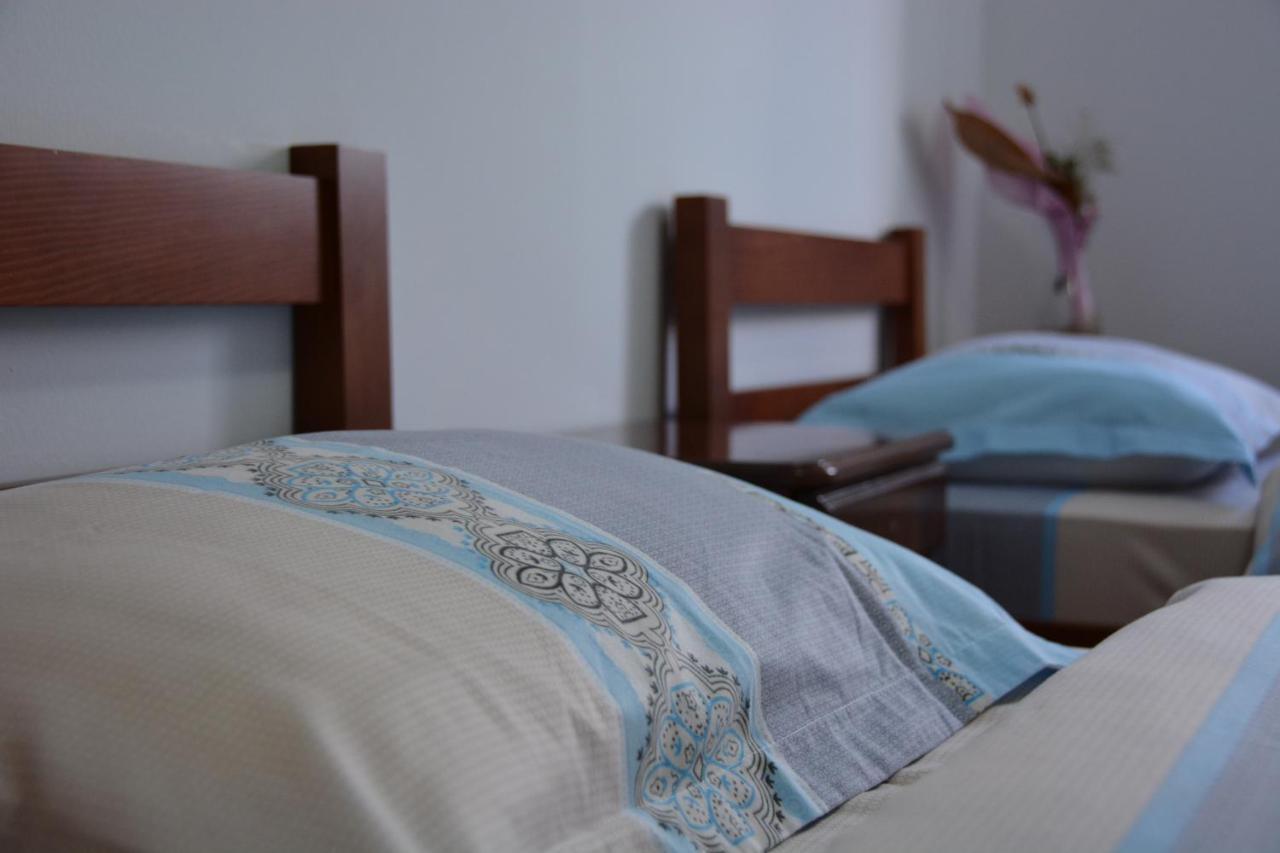 Guest House Blue Views Plav Bagian luar foto